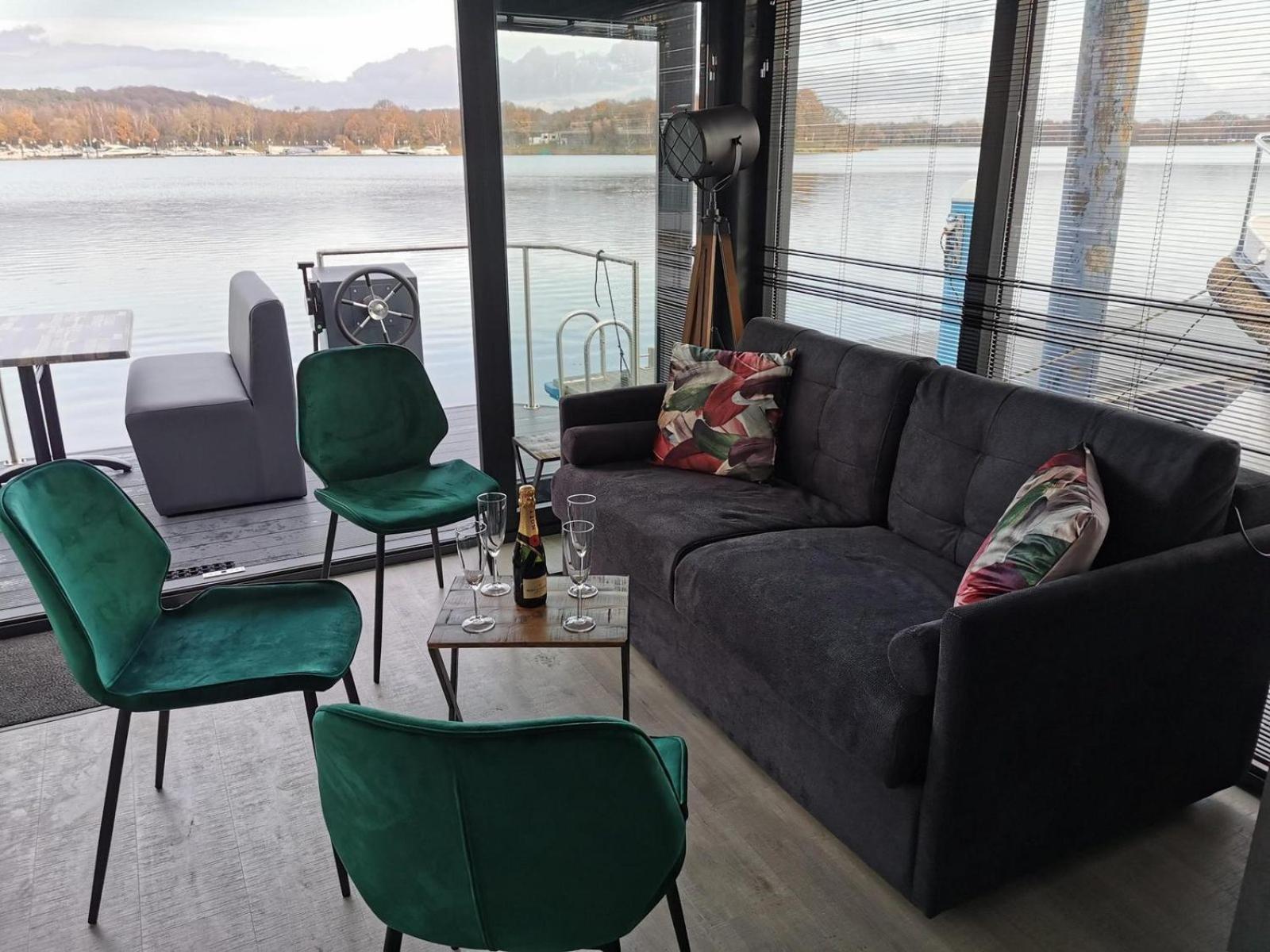 Houseboat Marina Mookerplas 4-6 Persons Plasmolen Eksteriør bilde